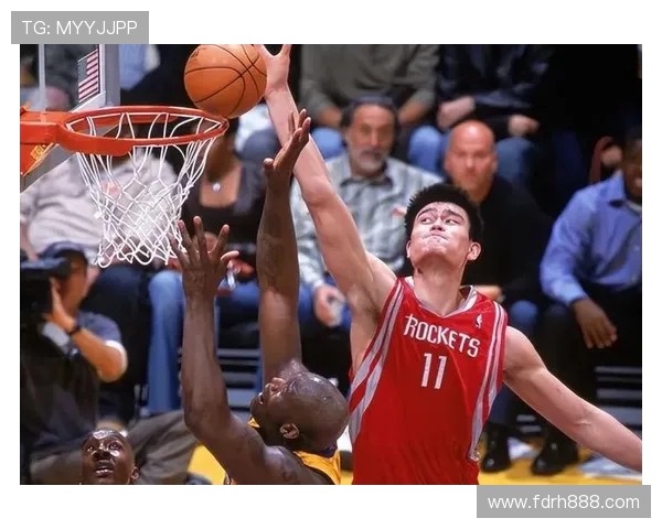 2002年火箭队与湖人比赛历史回顾及姚明表现